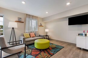 WoodSpring Suites Tamarac