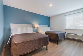 WoodSpring Suites Tamarac