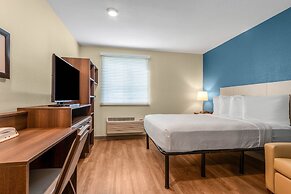 WoodSpring Suites Tamarac