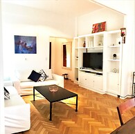 Apartment Rod Pena By Hart