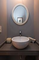 Apartment Rod Pena By Hart