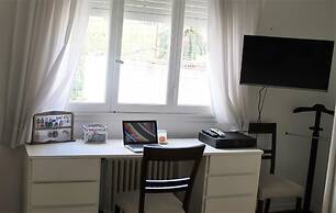 Apartment Rod Pena By Hart