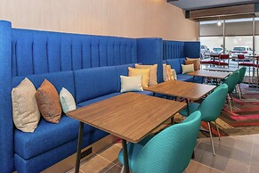 Tru by Hilton Elkhart, IN