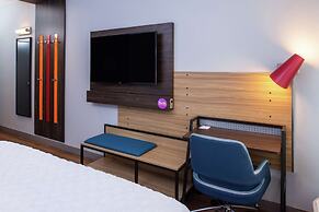 Tru by Hilton Elkhart, IN