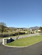 Mourne Country House