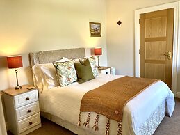 Mourne Country House