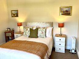 Mourne Country House