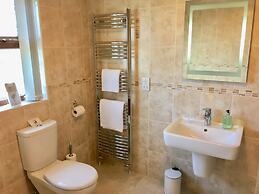 Mourne Country House