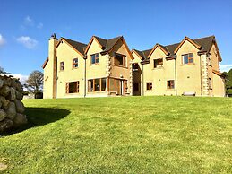 Mourne Country House