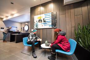 Nowhere Special Hostel