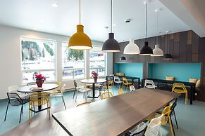 Nowhere Special Hostel