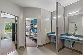 Nowhere Special Hostel