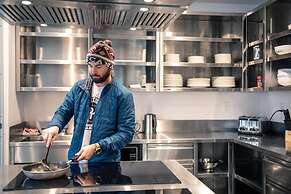 Nowhere Special Hostel