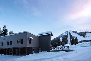 Nowhere Special Hostel