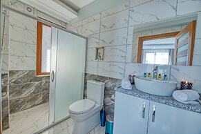 Garth of Balat Hotel