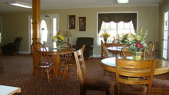 Honeysuckle Inn - Mountain View