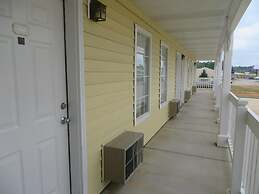 Honeysuckle Inn - Mountain View