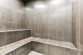 Front Street Luxury Condos