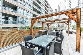 Iceboat Terrace Luxury Condos