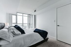 Iceboat Terrace Luxury Condos