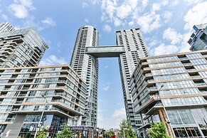 Iceboat Terrace Luxury Condos