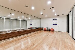 Iceboat Terrace Luxury Condos