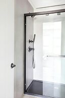 The Queen Hotel Queen Village, Sonder by Marriott Bonvoy