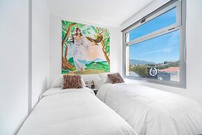 Mythos Luxury Suites