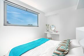 Mythos Luxury Suites