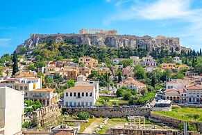 Mythos Luxury Suites