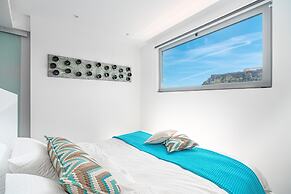 Mythos Luxury Suites