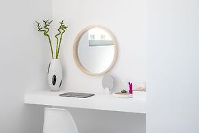 Mythos Luxury Suites