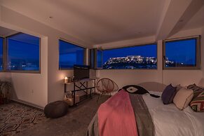 Mythos Luxury Suites