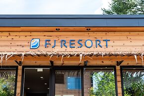 Kawaguchiko Villa FJ Resort