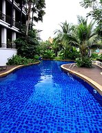 Kata Gardens 2br Holiday Apartment 8A