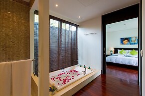 Kata Gardens Penthouse Seaview with Pool 8C