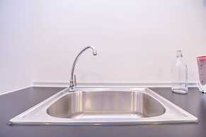 OYO Home 44047 Extraordinary 1br Rev.o