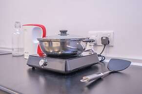 OYO Home 44047 Extraordinary 1br Rev.o