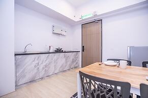 OYO Home 44047 Extraordinary 1br Rev.o