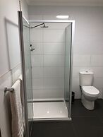 Colonial Inn Guest Rooms