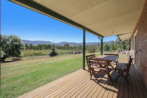 Colonial Inn Guest Rooms