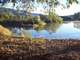 Colonial Inn Guest Rooms