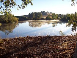 Colonial Inn Guest Rooms