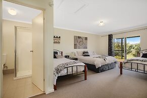 Colonial Inn Guest Rooms