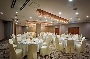 ANA Crowne Plaza Resort Okinawa Uruma Hills by IHG