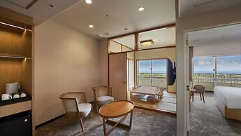 ANA Crowne Plaza Resort Okinawa Uruma Hills by IHG