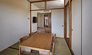 ANA Crowne Plaza Resort Okinawa Uruma Hills by IHG