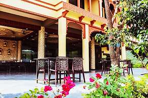 Hotel Charan Kamal