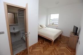 Prenocisca Miklavcic