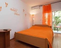 Nikola Leko Guest House